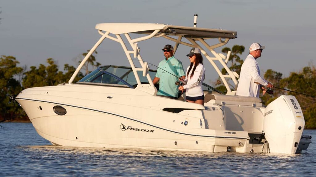 Summer Fun on the Water: Making Memories Boating